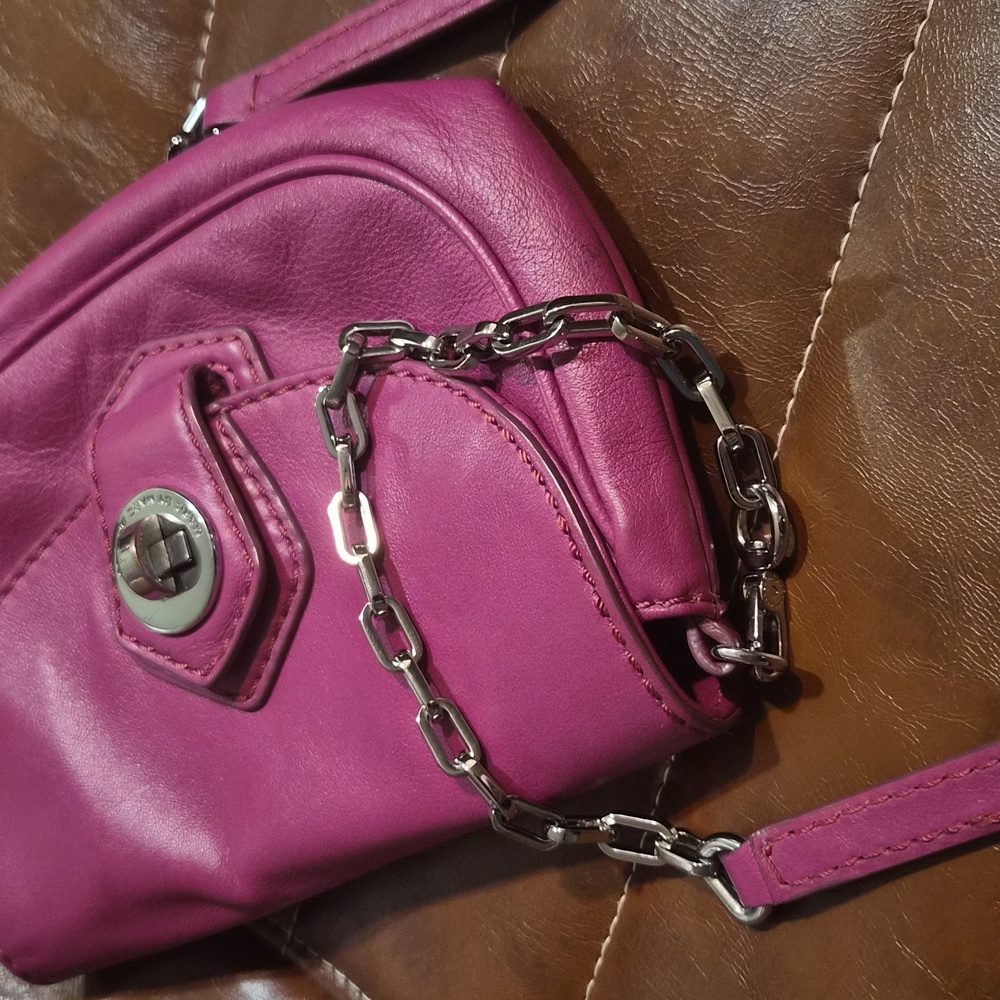 Marc By Marc Jacobs Magenta Leather Mini Crossbody - Picture 12 of 15